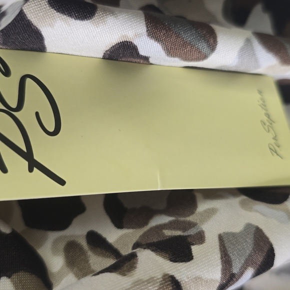 Perseption Animal Print Button Down Shirt, Plus Size 1X, NWT - Picture 4 of 5